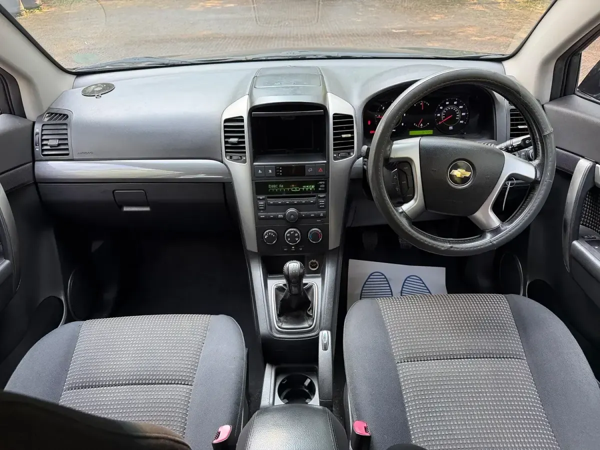 Used Chevrolet Captiva LT 2009 Black SUV