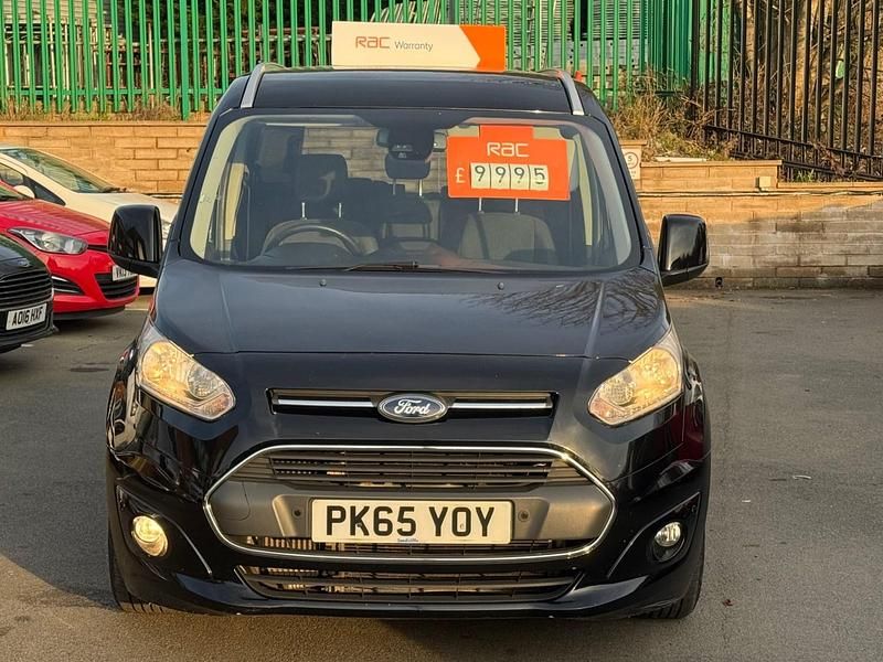 Used Ford Grand Tourneo Connect Titanium 120 HP (88 kW) 2015 Black MPV