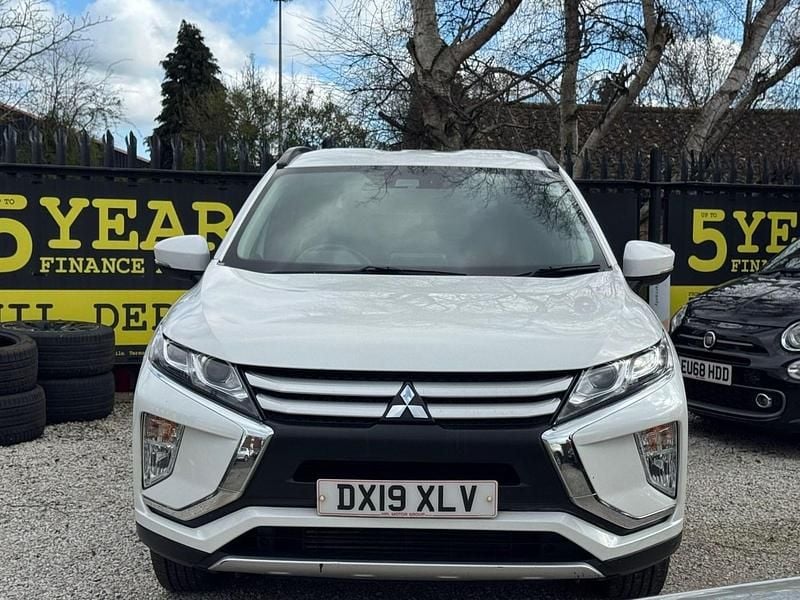 Used Mitsubishi Eclipse Cross 163 HP (119 kW) 2019 White SUV
