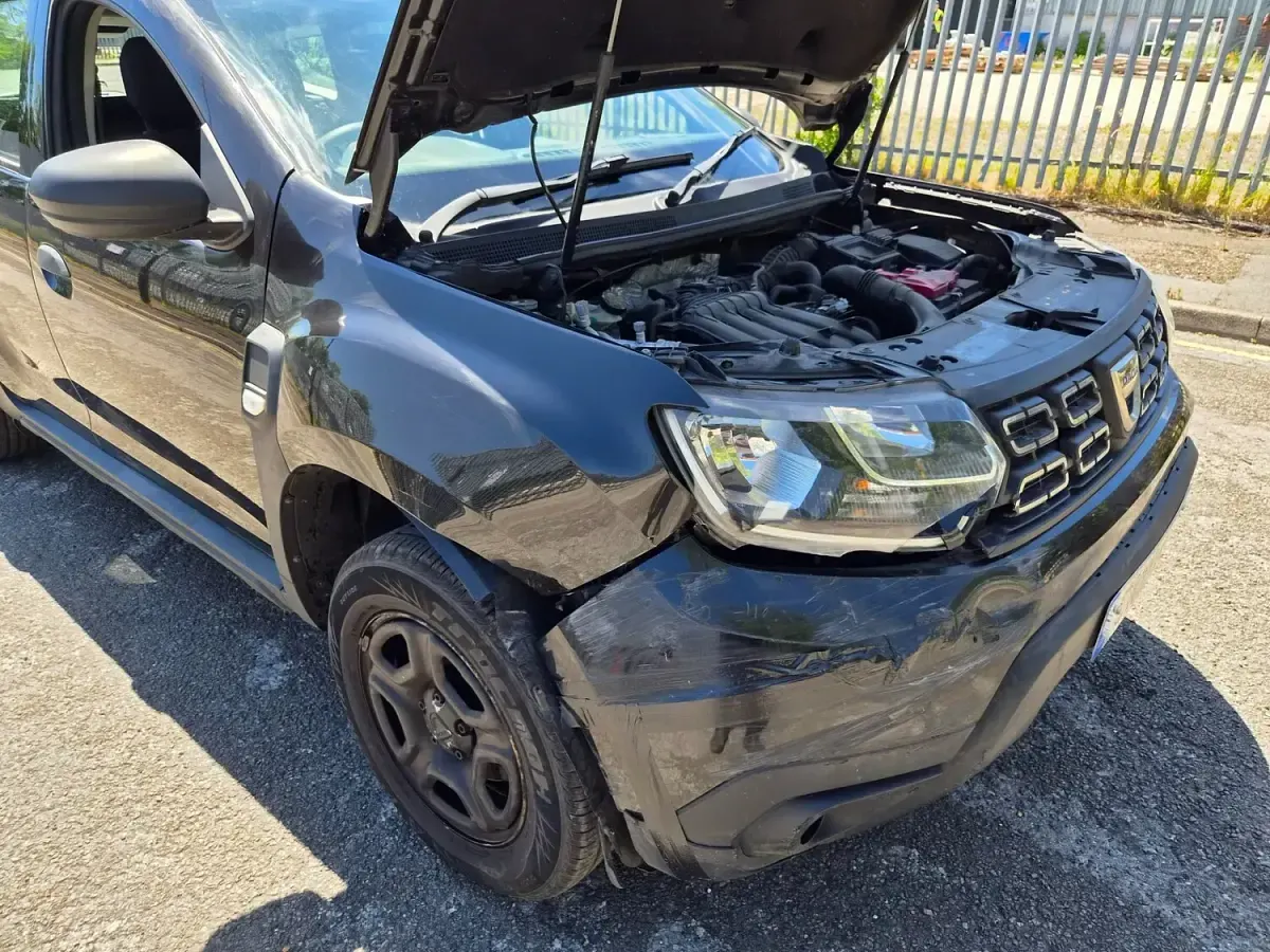 Used Dacia Duster Essentiel 114 HP (83 kW) 2019 Black SUV
