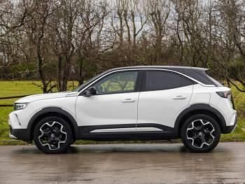 Used Vauxhall Mokka Ultimate 100 kW (136 HP) 2022 White SUV