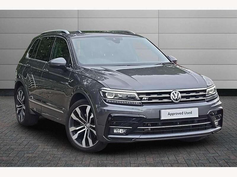 Indium grey Used 2019 VW Tiguan R-line SUV | £23,989 (A bit pricey) - Image 1/3