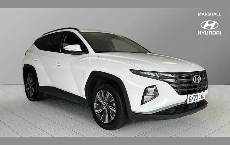 White Used 2023 Hyundai Tucson SE SUV | £22,069 (Super price) - Image 1/4