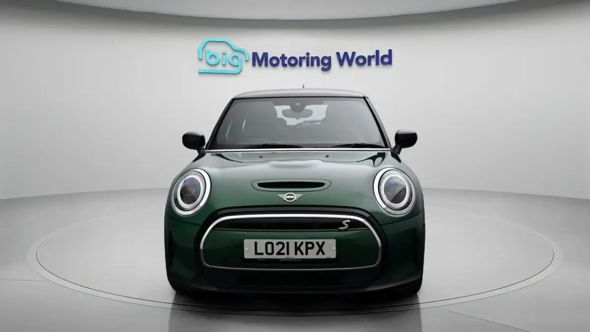 Used Mini Cooper SE Hatch 135 kW (184 HP) 2021 Hatchback