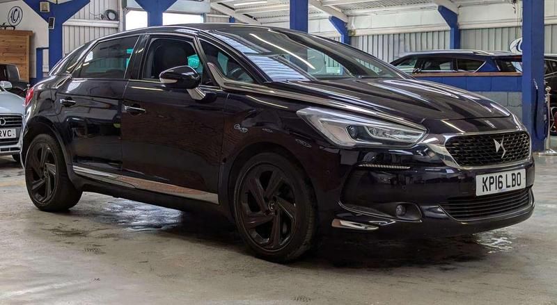 Blue Used 2016 DS Automobiles DS5 Prestige Hatchback | £7,170 - Image 1/4