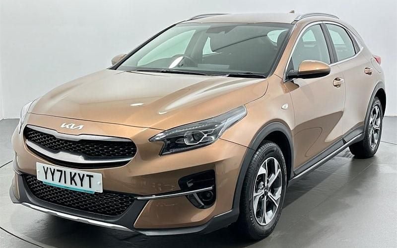 Usado Kia XCeed 120 CV (88 kW) 2021 Marrón SUV