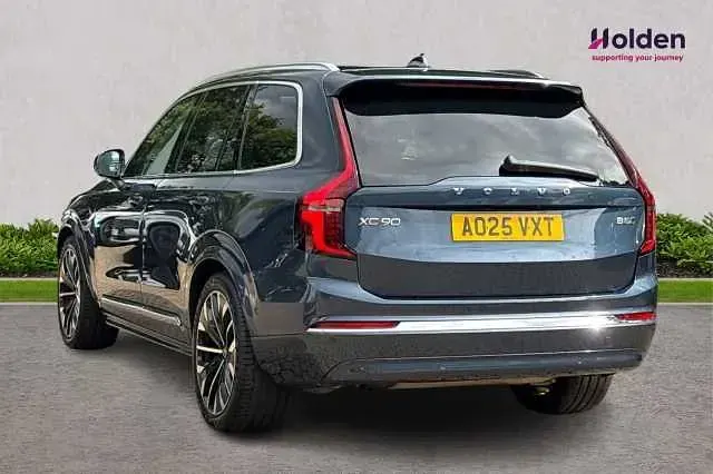 Used Volvo XC90 Ultra 455 HP (334 kW) 2025 Blue SUV