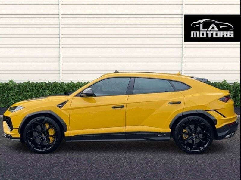 Used Lamborghini Urus 2024 Yellow SUV
