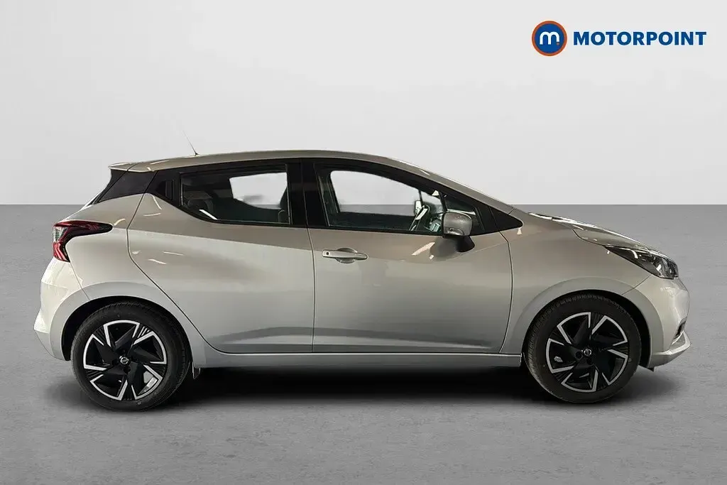 Used Nissan Micra Acenta 92 HP (67 kW) 2021 Silver Hatchback