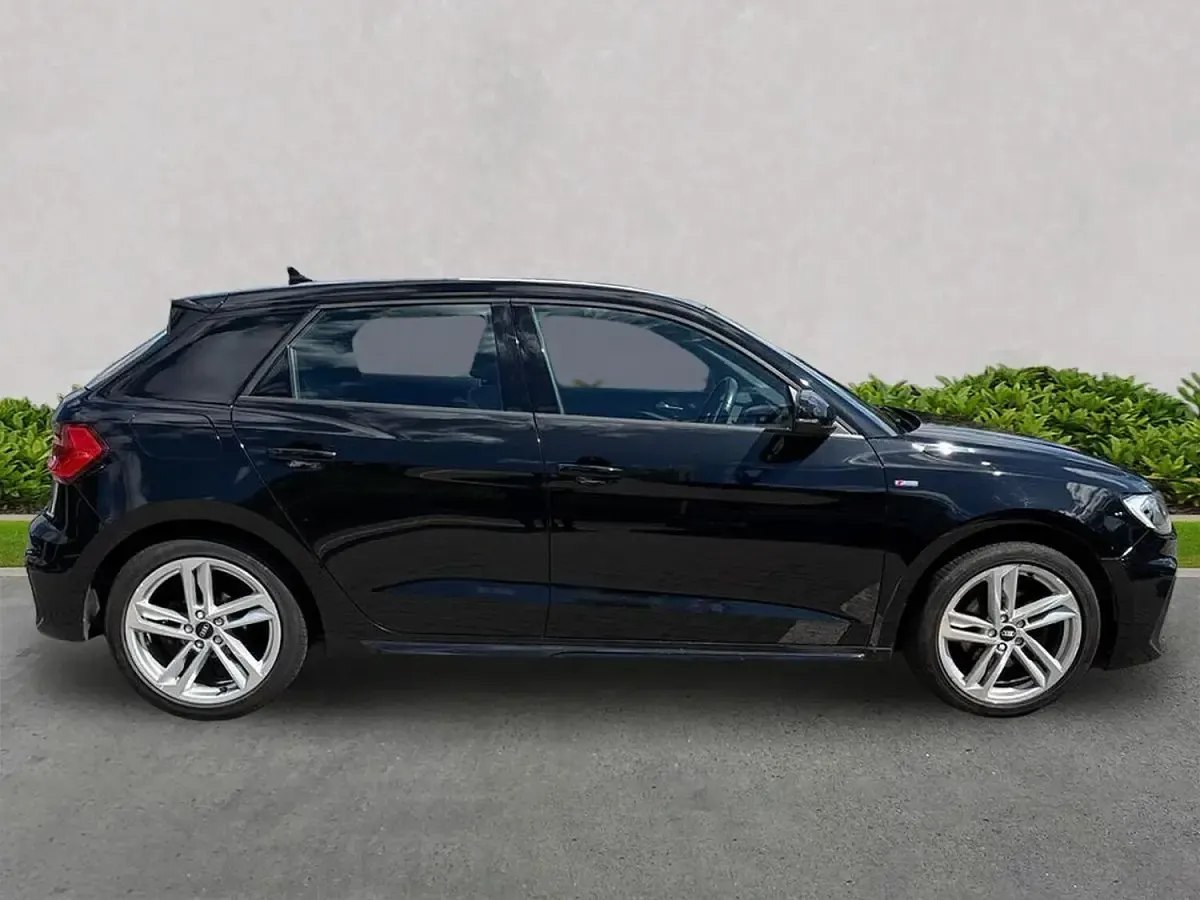 Used Audi A1 Sportback S-Line 110 HP (80 kW) 2021 Black Hatchback