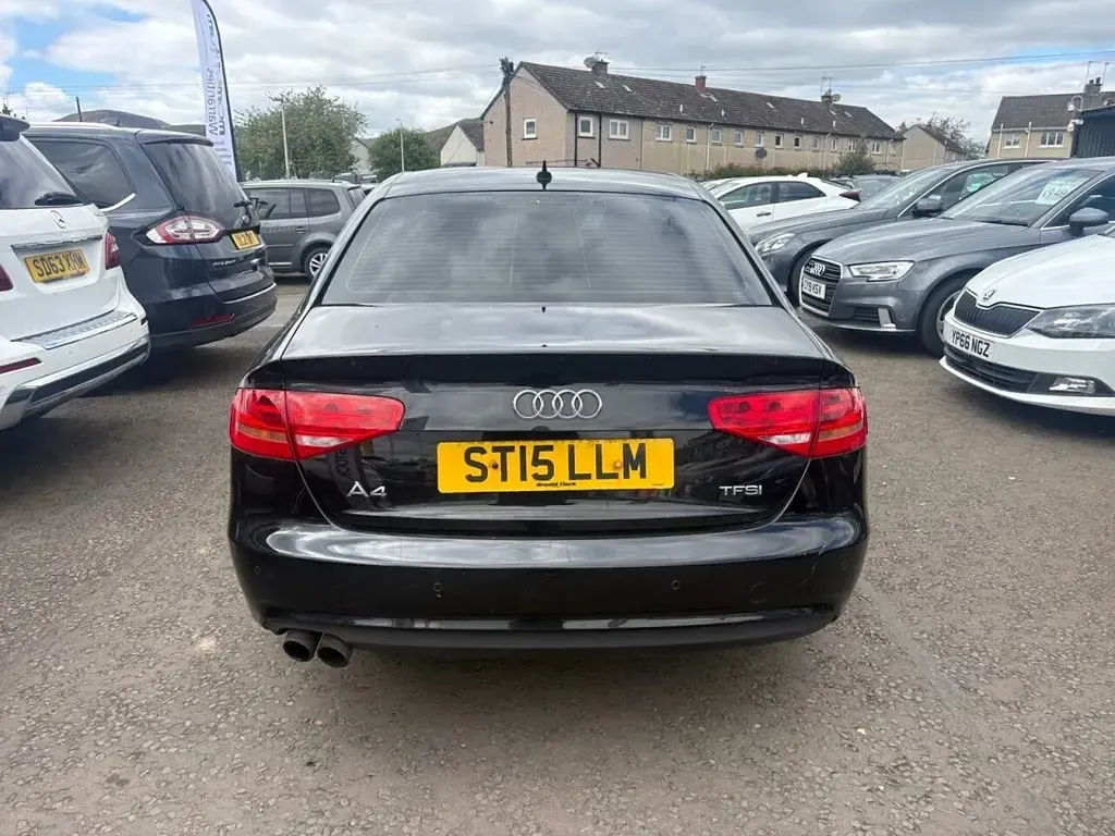 Used Audi A4 Design 170 HP (125 kW) 2015 Black Sedan