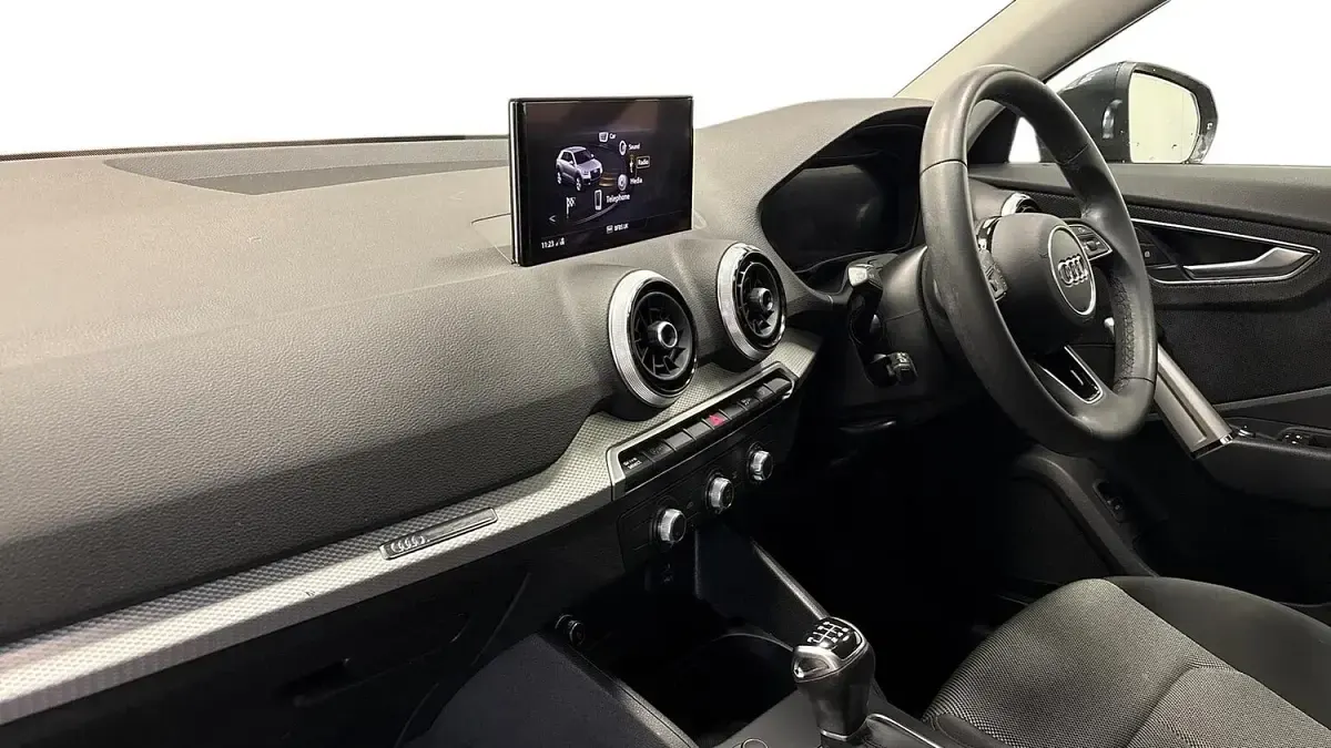 Used Audi Q2 Sport 150 HP (110 kW) 2023 Grey SUV