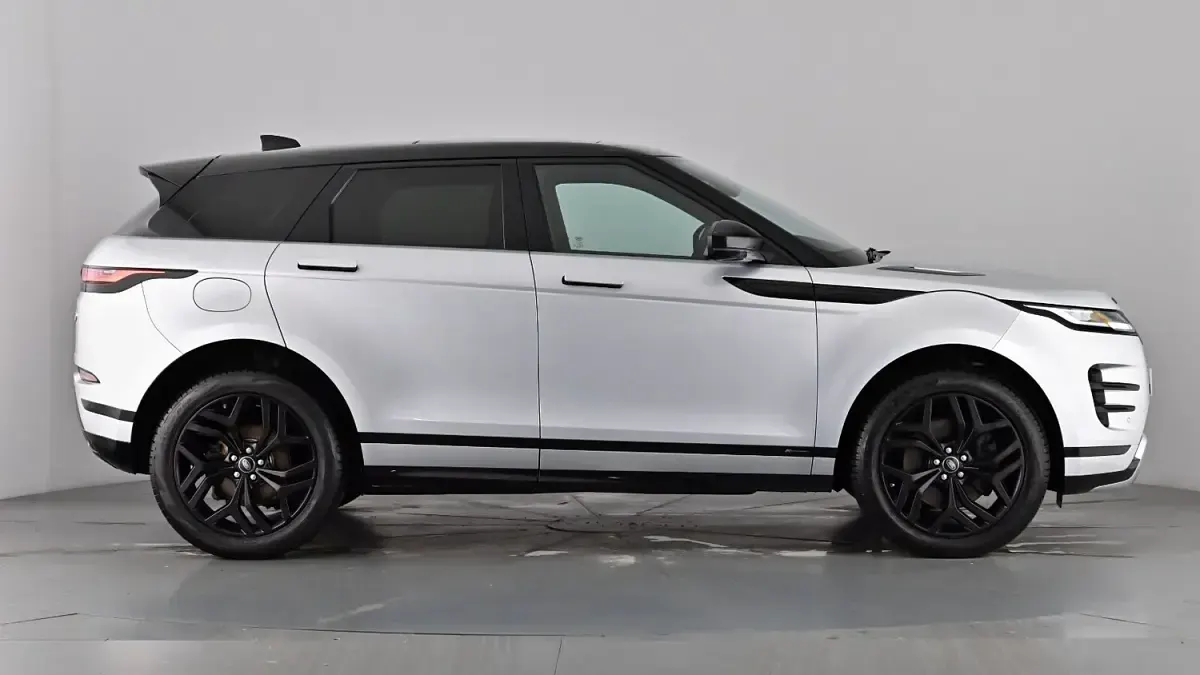 Used Land Rover Range Rover evoque R-Dynamic 200 HP (147 kW) 2019 Indus silver SUV