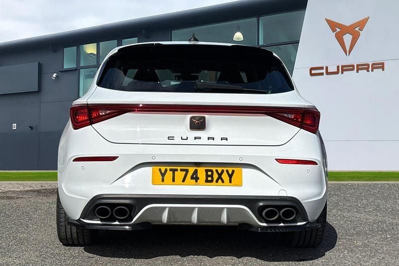 Used Cupra Leon VZ2 2024 White Hatchback