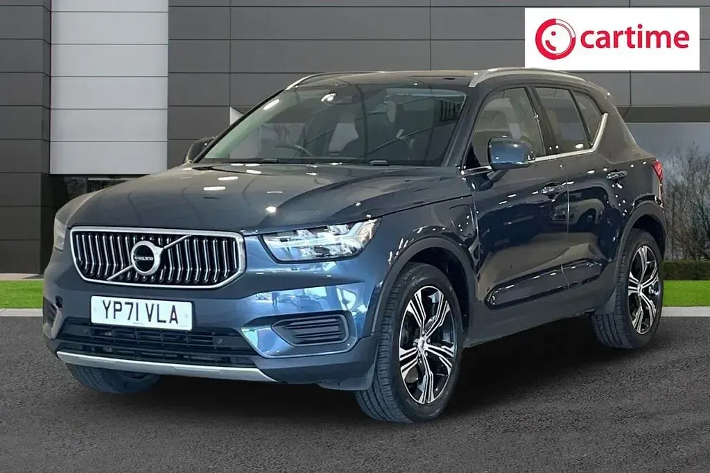 Used Volvo XC40 Inscription 211 HP (155 kW) 2021 SUV