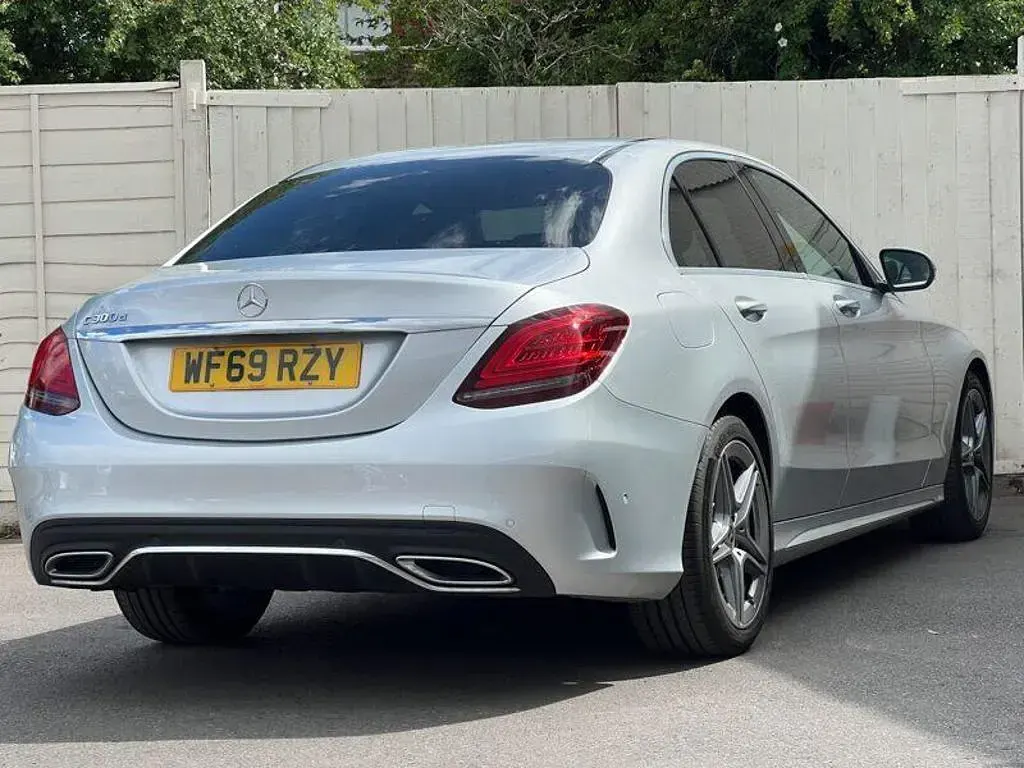 Used Mercedes C300 AMG line 242 HP (177 kW) 2019 Silver Sedan
