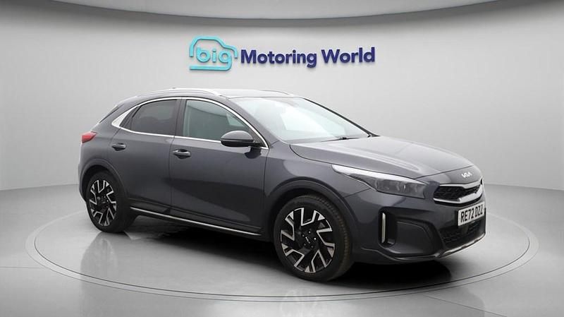 Used Kia XCeed 158 HP (116 kW) 2022 Grey SUV