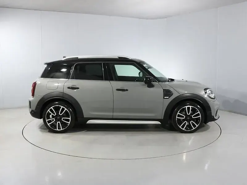 Used Mini Cooper Countryman Sport 136 HP (100 kW) 2022 Grey SUV