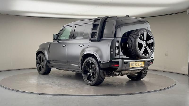 Used Land Rover Defender Carpathian Edition 525 HP (386 kW) 2022 Carpathian grey SUV