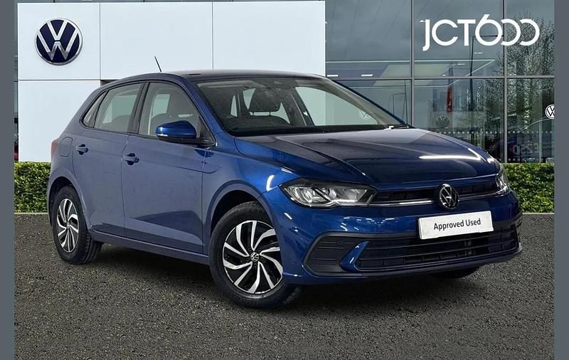 Used VW Polo Life 95 HP (69 kW) 2023 Blue Hatchback