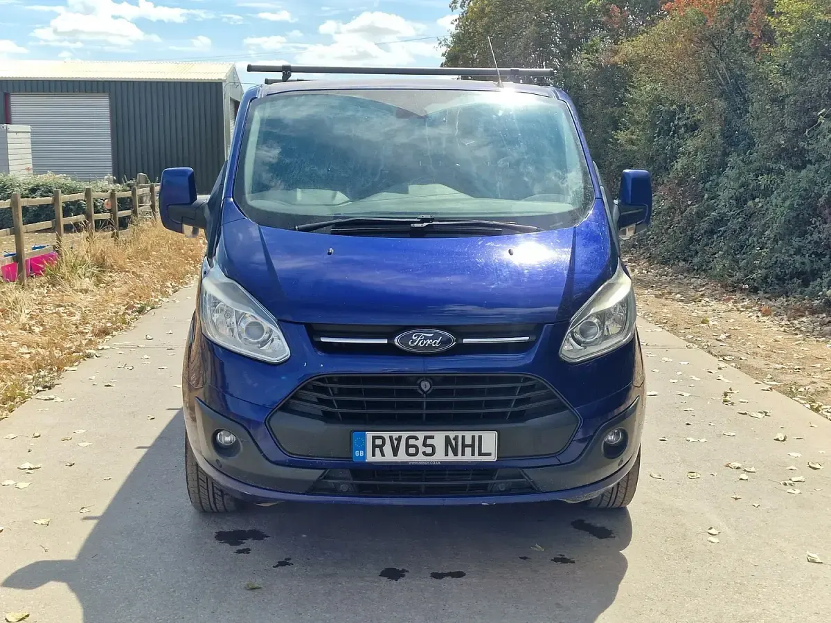 Used Ford Transit Custom Limited 125 HP (91 kW) 2015 Blue Van
