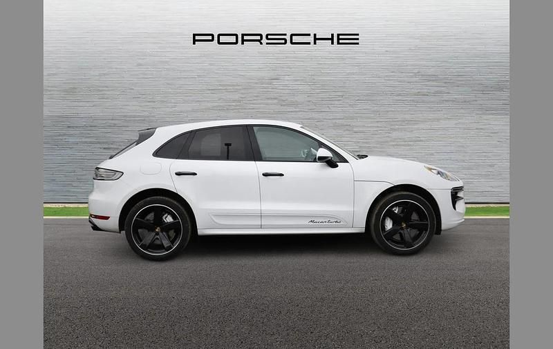 Used Porsche Macan Turbo 434 HP (319 kW) 2020 White SUV