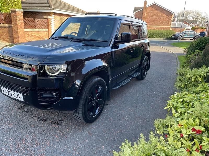 Used Land Rover Defender HSE Dynamic 2023 Black SUV