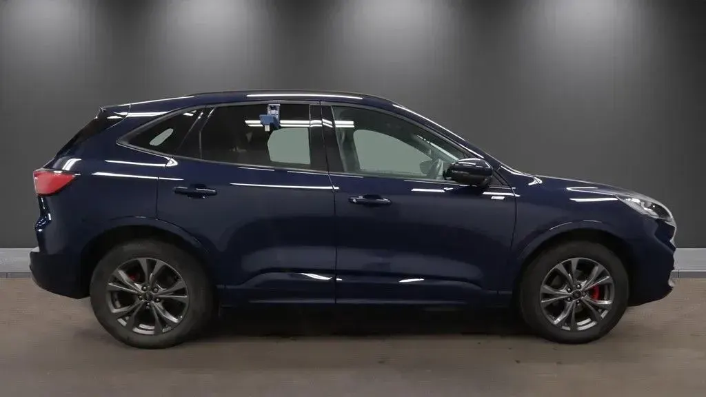Used Ford Kuga ST-Line 225 HP (165 kW) 2023 Blue SUV