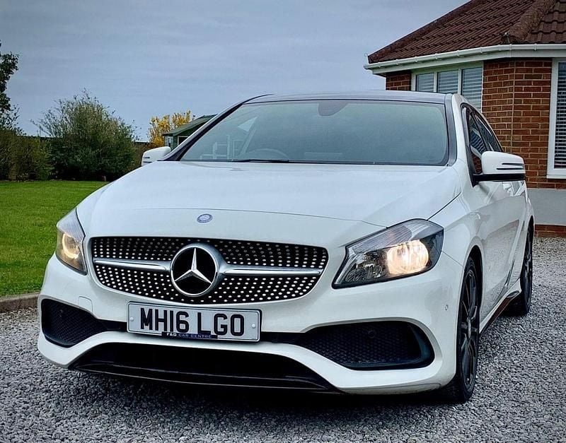 Used Mercedes A180 Executive 2016 White Hatchback
