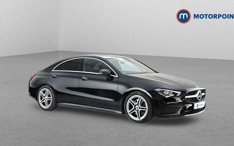Usado Mercedes CLA200 AMG line 163 HP (119 kW) 2022 Sedan
