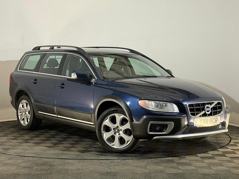 Blue Used 2011 Volvo XC70 SE Lux Estate | £4,995 (Fair price) - Image 1/4