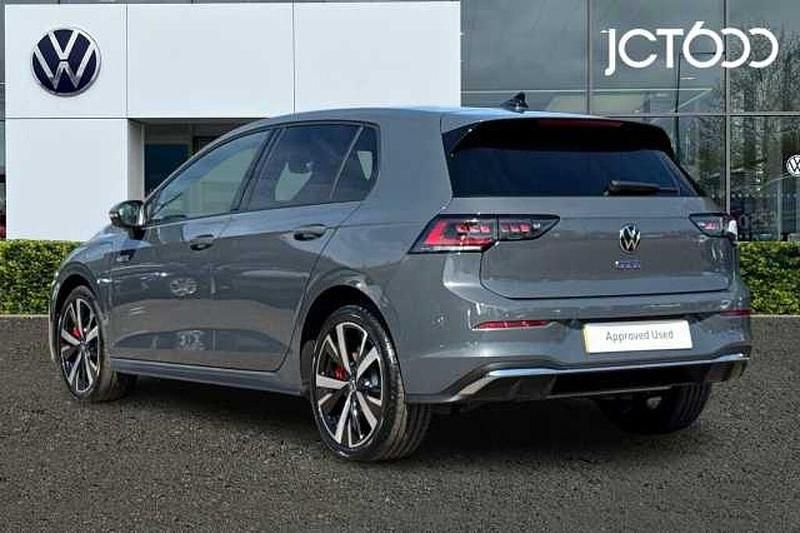New VW Golf VIII 272 HP (200 kW) 2026