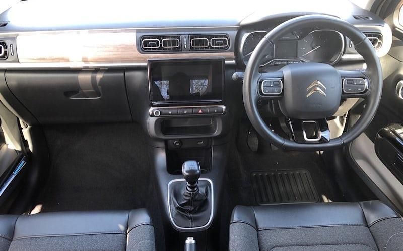 Used Citroën C3 PureTech 110 HP (80 kW) 2022 Red Hatchback