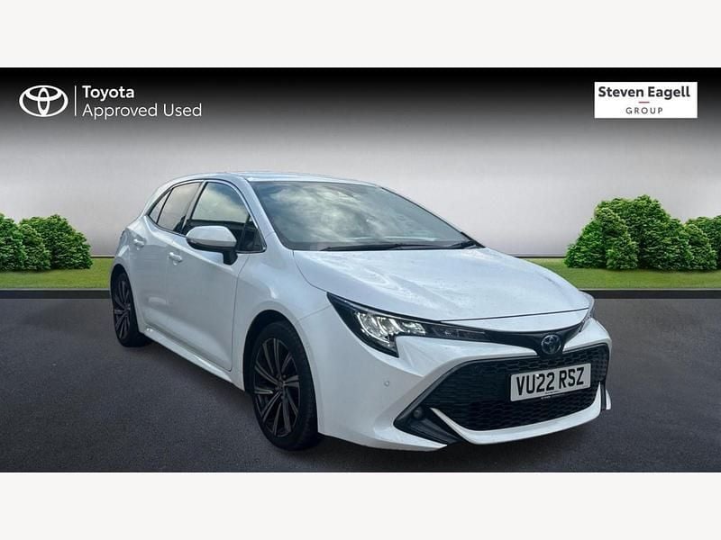 White Used 2022 Toyota Corolla Design Hatchback | £18,074 (Fair price) - Image 1/3