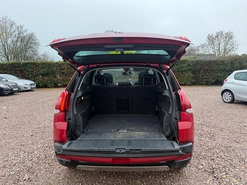Used Peugeot 3008 Allure 115 HP (84 kW) 2014 Red Hatchback