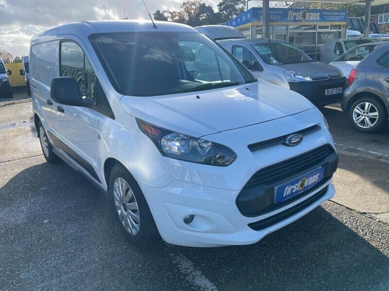 White Used 2018 Ford Transit Trend Van | £9,500 (Expensive) - Image 1/4
