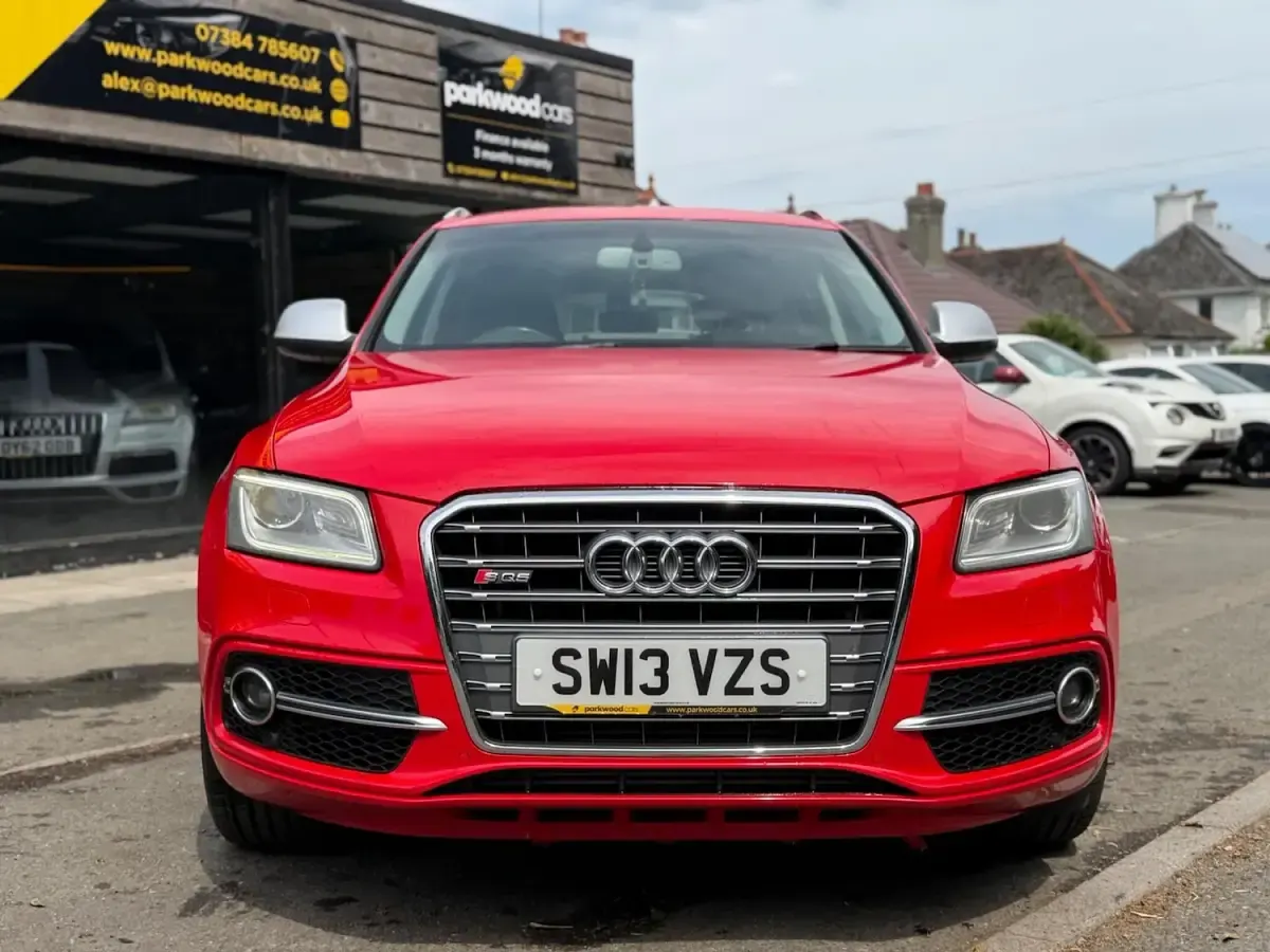 Used Audi SQ5 Comfort 340 HP (250 kW) 2013 Red SUV