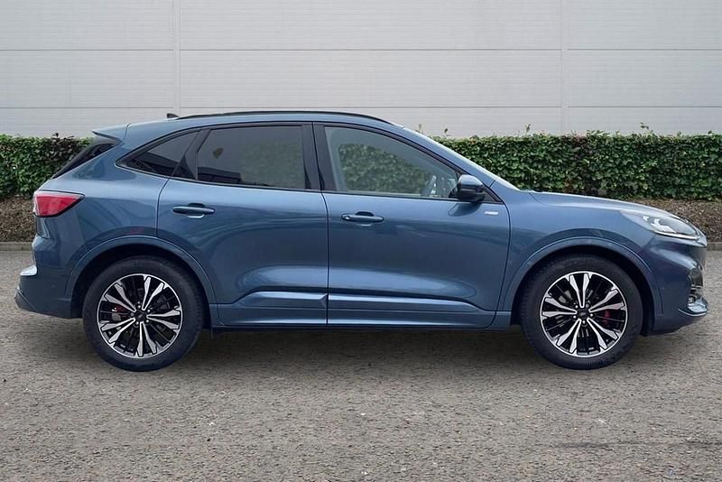 Used Ford Kuga ST-Line X 150 HP (110 kW) 2023 Blue SUV