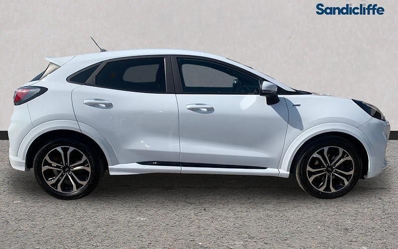 Used Ford Puma ST-Line 125 HP (91 kW) 2023 White SUV