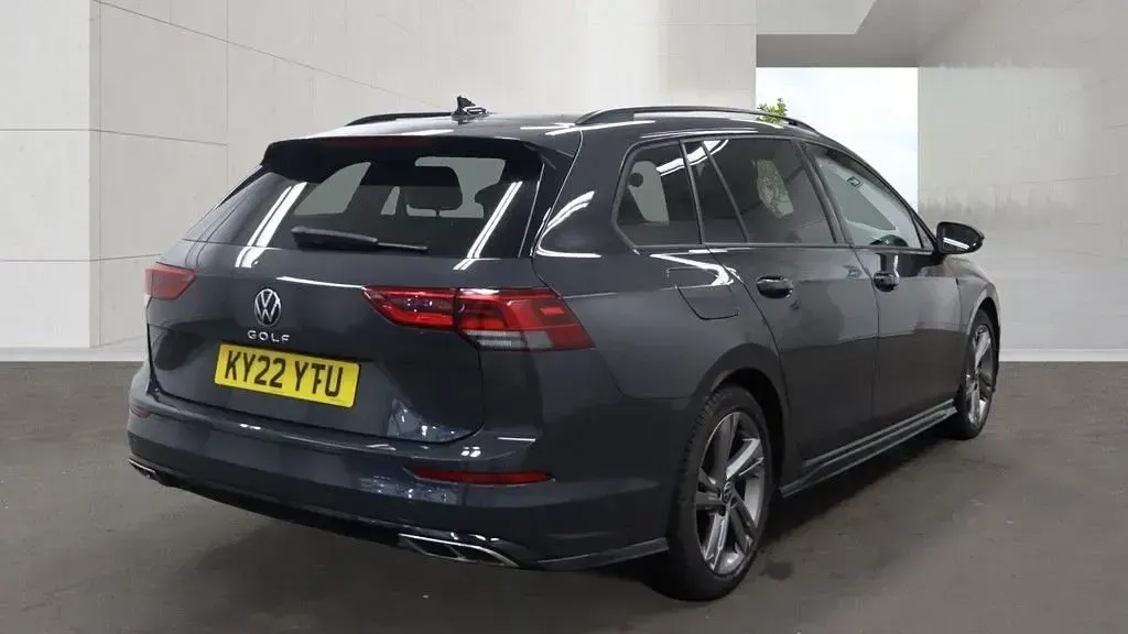 Used VW Golf VIII R-line 150 HP (110 kW) 2022 Grey Estate