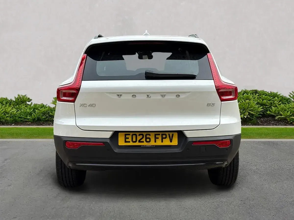 New Volvo XC40 Plus 163 HP (119 kW) 2026 SUV