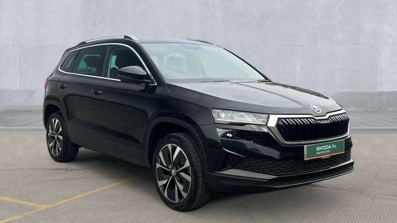 Black magic Used 2023 Skoda Karoq SE L SUV | £23,318 (Fair price) - Image 1/4