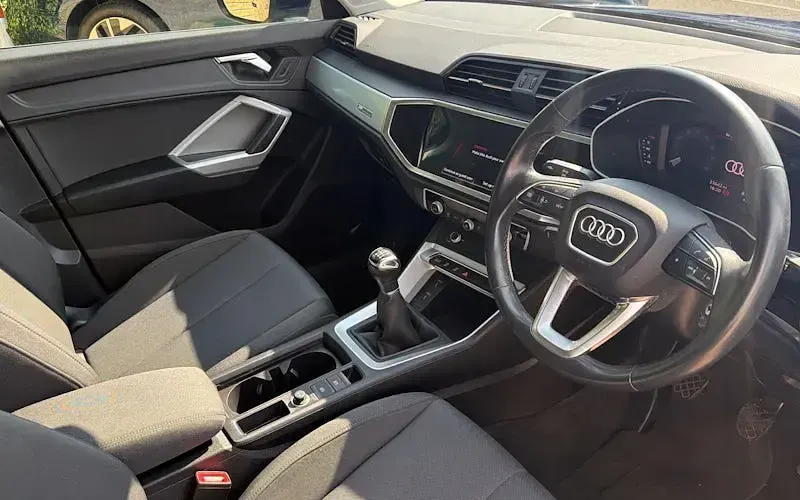 Used Audi Q3 150 HP (110 kW) 2021 Blue SUV
