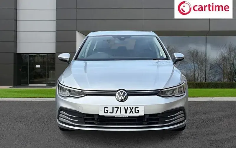 Used VW Golf VIII Life 110 HP (80 kW) 2024 Hatchback