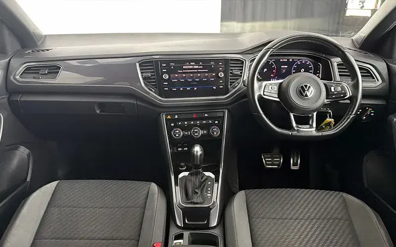 Used VW T-Roc R-line 150 HP (110 kW) 2021 Silver SUV