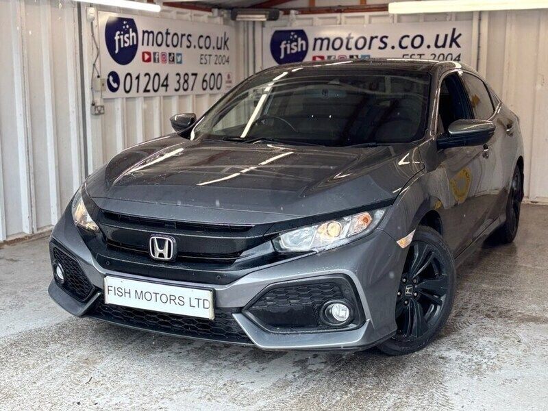 Grey Used 2018 Honda Civic EX Hatchback | £10,490 (Fair price) - Image 1/4