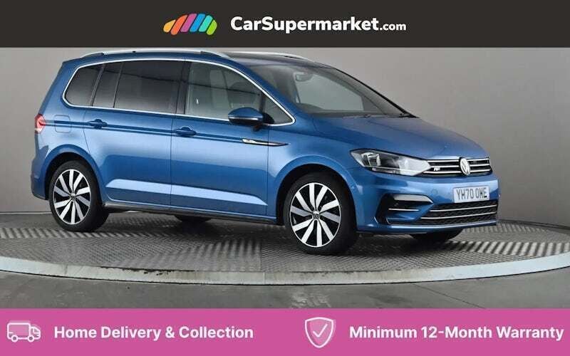 Used 2025 VW Touran R-line MPV | £16,997 (Good price) - Image 1/4