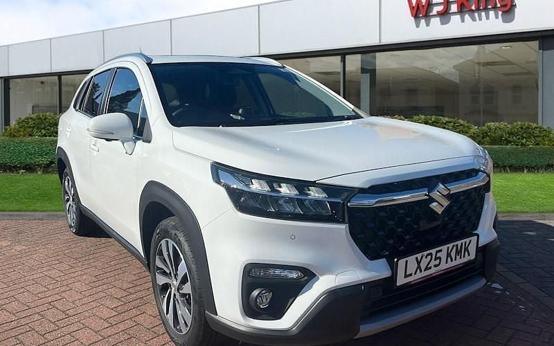 White Used 2025 Suzuki SX4 S-Cross SUV | £24,895 (Expensive) - Image 1/3