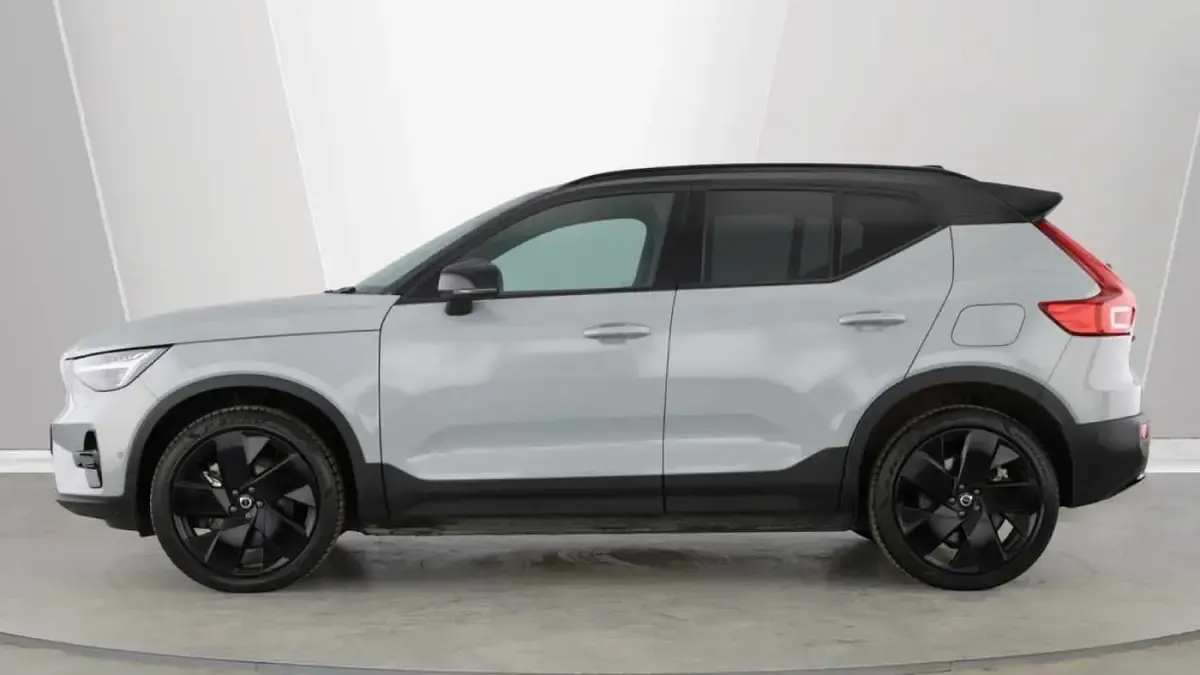 Used Volvo EX40 Performance 320 kW (436 HP) 2025 SUV
