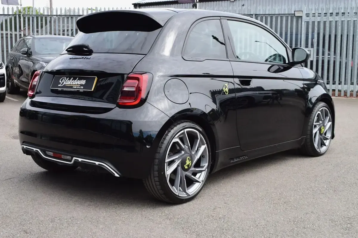 Used Abarth 500e 114 kW (155 HP) 2024 Black Hatchback